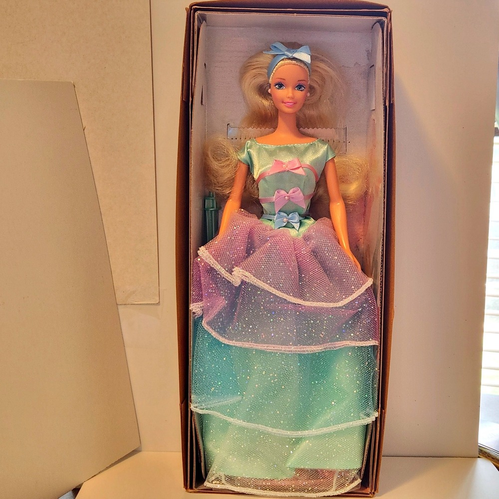 Mattel Spring Tea Party Barbie Avon Special‎ Edition 18656 Vintage 1997 NIB